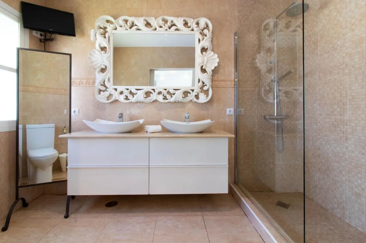Fantastica Villa Con Piscina En Puerto Banus Marbella