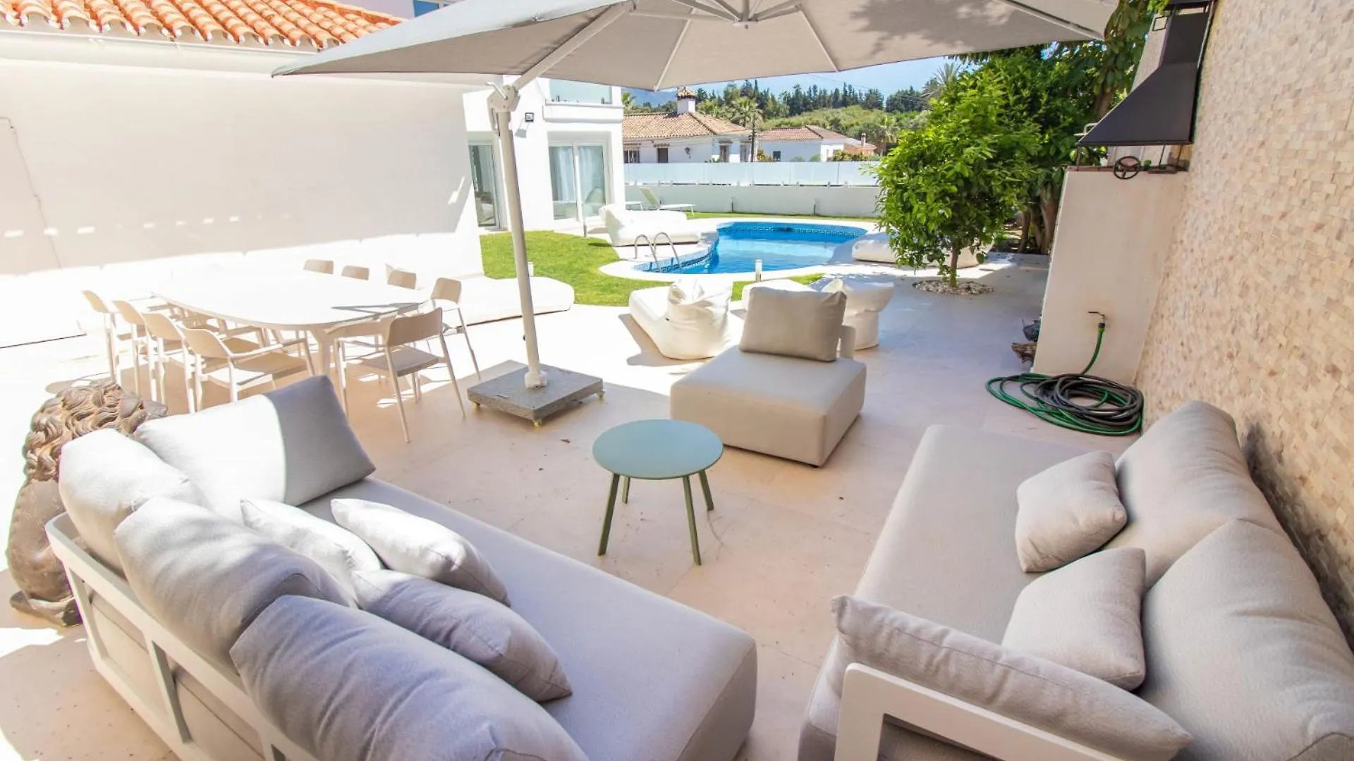 Fantastica Villa Con Piscina En Puerto Banus Marbella